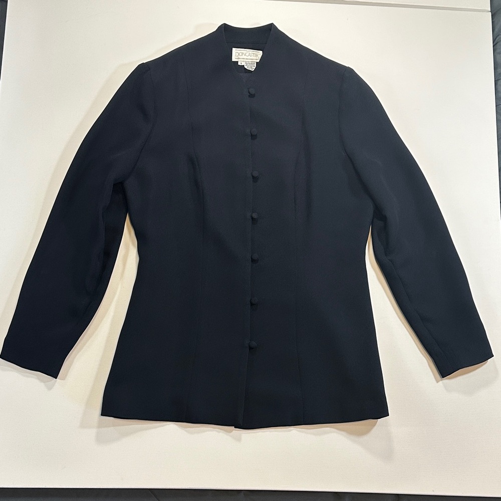 Doncaster Black Blazer Collarless Design with Fabric-Covered Button Closures (6)